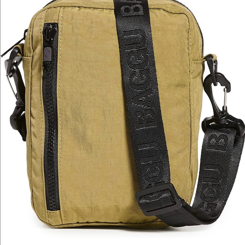Baggu sport crossbody